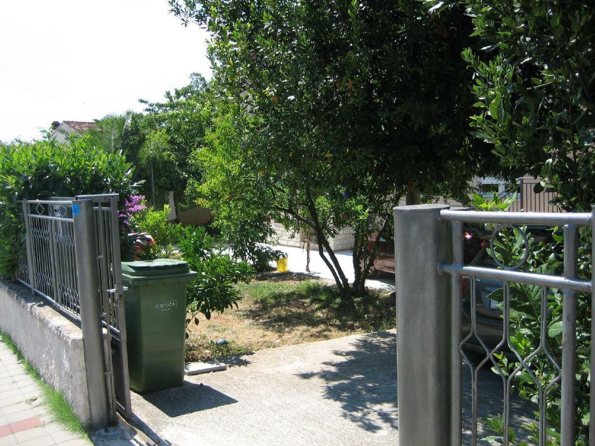 Tihi Apartman Zadar Exterior foto
